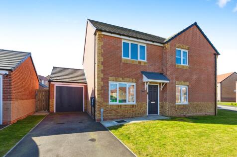 2 bedroom semi-detached house for sale
