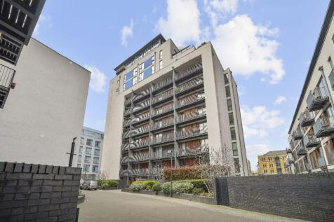 City Walk, Tower Bridge, SE1 2 bed apartment for sale