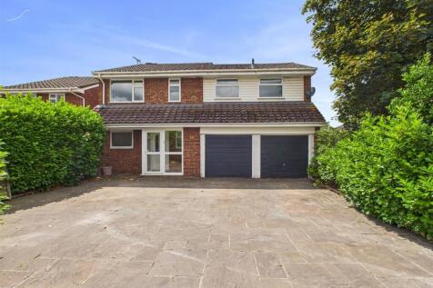 Winchilsea Crescent, West Molesey 5 bed detached house for sale