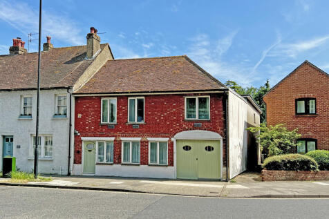 St Pancras, Chichester  PO19 5 bed semi