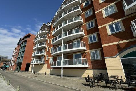 Neptune Square, Ipswich IP4 2 bed apartment for sale