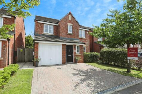 4 bedroom detached house for sale