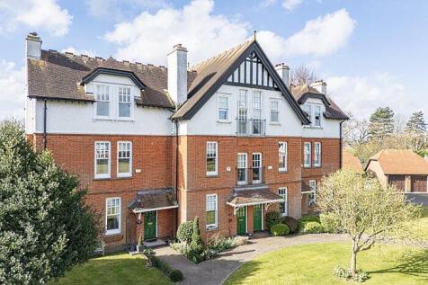 Great Stony Park, Ongar, CM5 4 bed terraced house for sale