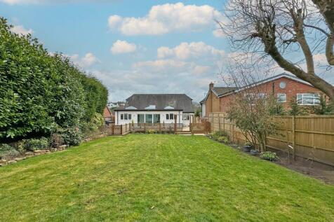 Cotwall End Road, Dudley, DY3 4 bed detached house for sale