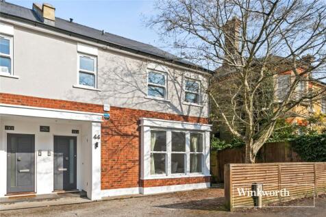 Woodville Road, New Barnet, EN5 3 bed apartment for sale