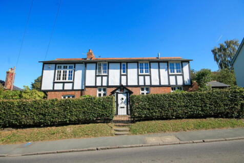 High Street, Surrey RH7 5 bed detached house for sale