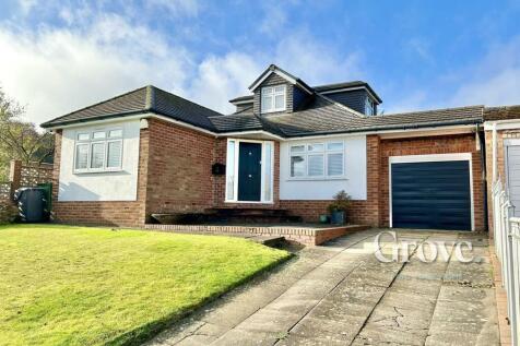 Winston Drive, Romsley, Halesowen 3 bed detached bungalow for sale