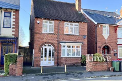 Sydney Road, Cradley Heath 3 bed detached house for sale