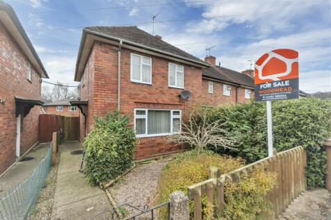 2 bedroom semi-detached house for sale