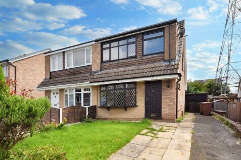 Noon Close, Stanley, Wakefield, West... 3 bed semi