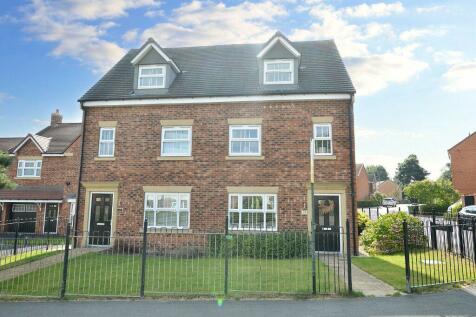 4 bedroom semi-detached house for sale