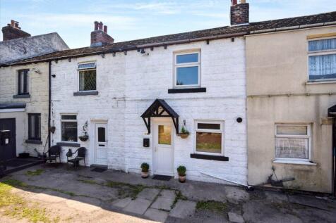 Cliff Road, Crigglestone, Wakefield... 2 bed terraced house for sale