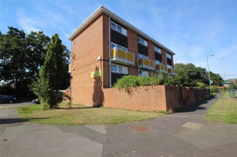 2 bedroom maisonette for sale