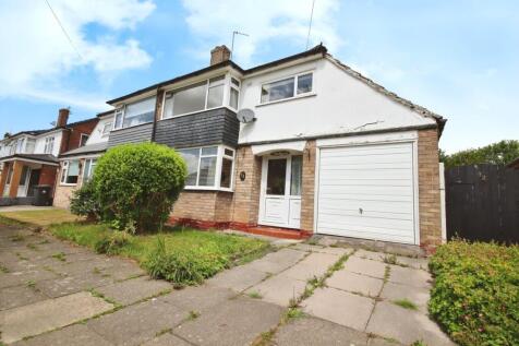 Lynton Crescent, Widnes, WA8 3 bed semi