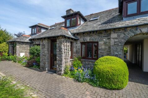 4 Town End Court, Natland 2 bed apartment for sale