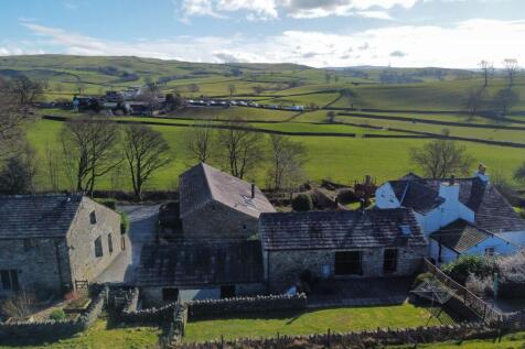 New Hutton, Kendal, LA8 3 bed barn conversion for sale