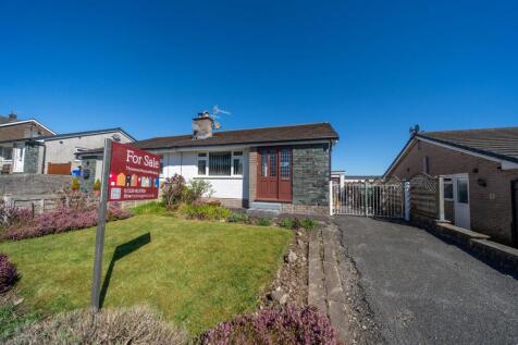 2 bedroom semi-detached bungalow for sale
