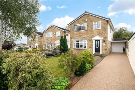 St. Johns Close, Aberford, Leeds... 4 bed detached house for sale