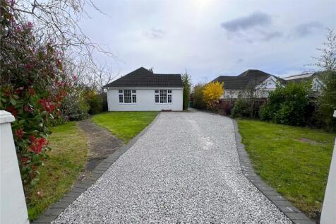 4 bedroom bungalow for sale