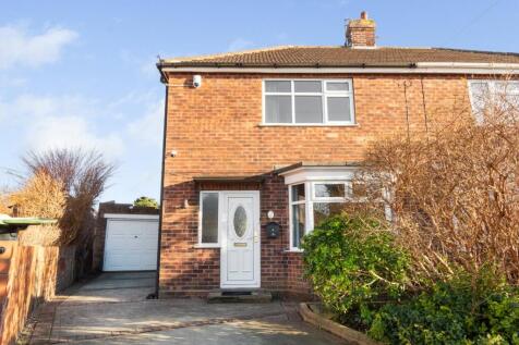 Phelps Place, Grimsby, N E Lincs, DN32 2 bed semi