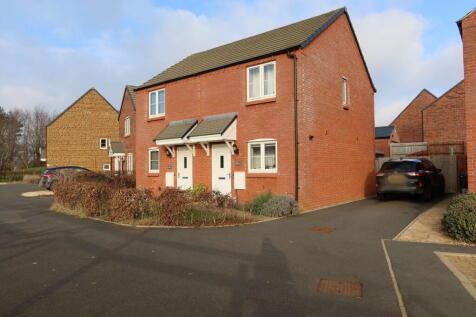 De La Warr Drive, Banbury 2 bed end of terrace house for sale