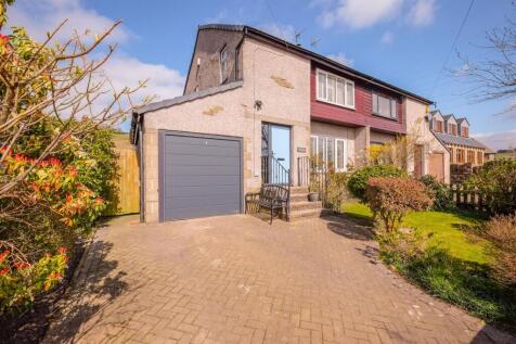 Wainlea, Bradshaw Lane, Bradshaw 3 bed semi