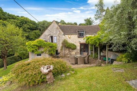 Marle Hill, Chalford, Stroud... 4 bed detached house for sale
