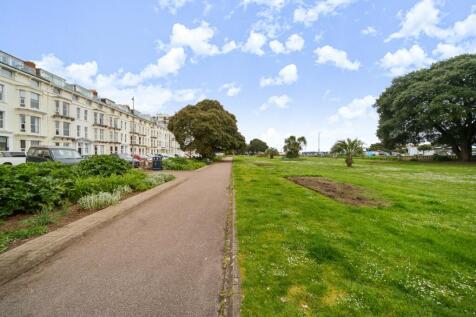 South Parade, Southsea PO5 2 bed flat for sale