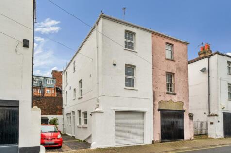3 bedroom house for sale