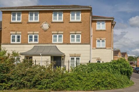 5 bedroom town house for sale