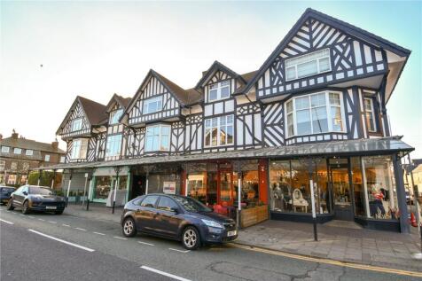 4 bedroom flat for sale