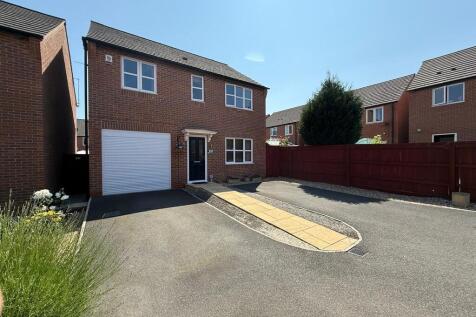 Hewett Street, Warsop Vale, Mansfield 4 bed detached house for sale