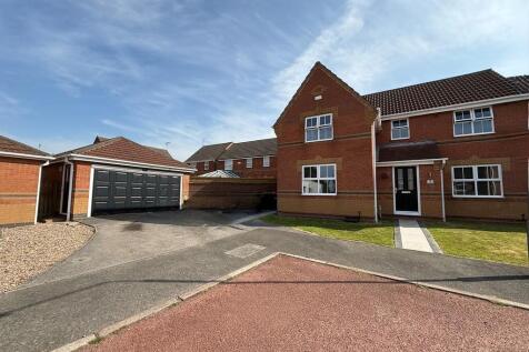 Welford Close, Sutton In Ashfield... 4 bed detached house for sale