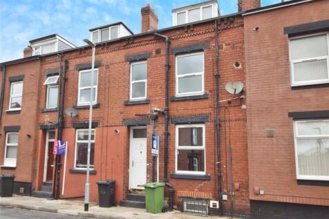 Cleveleys Road, Leeds, West... 2 bed terraced house for sale