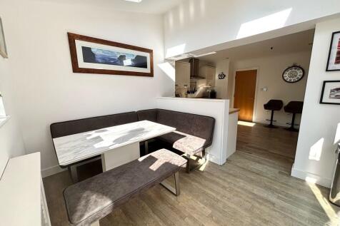 The Maltings, Clayton, Bradford 3 bed semi