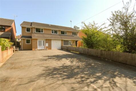 4 bedroom semi-detached house for sale