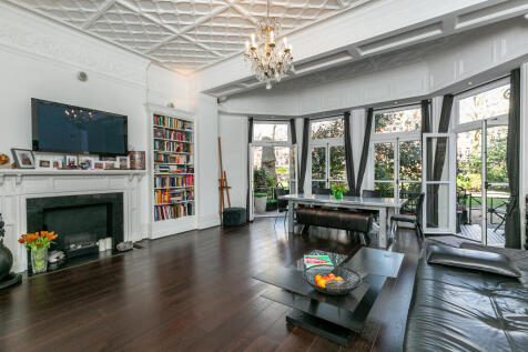 Bramham Gardens, London, SW5 2 bed apartment for sale