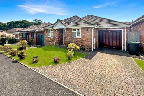 2 bedroom bungalow for sale