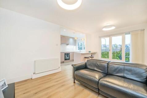 1 bedroom flat for sale