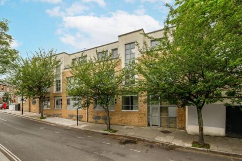 Ingestre Road, London NW5 2 bed flat for sale