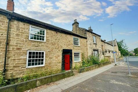 4 bedroom terraced house for sale