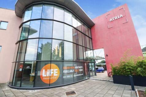 Bath Road, Slough, SL1 4 2 bed flat for sale