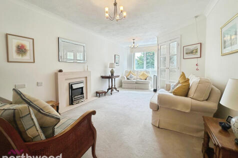 Madingley Court, Cambridge Road... 2 bed flat for sale