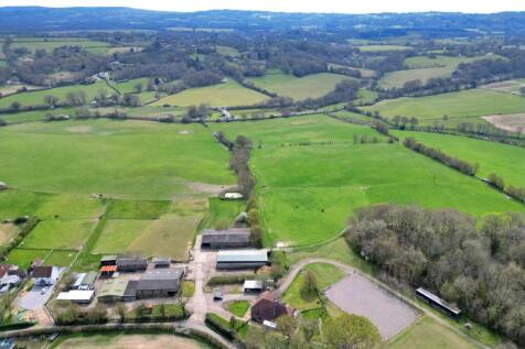 Cottage Lane, Westfield, Hastings, TN35 4 bed equestrian property for sale