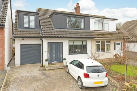 3 bedroom semi-detached house for sale