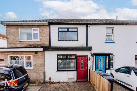 Boscombe Grove Road, Bournemouth BH1 2 bed terraced house for sale