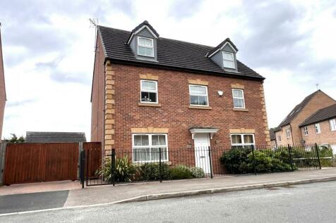 5 bedroom detached house for sale