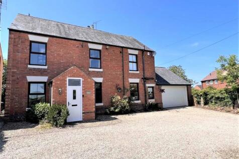 6 bedroom detached house for sale