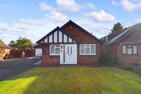 Briarswood, Rhosrobin, Wrexham 3 bed detached bungalow for sale