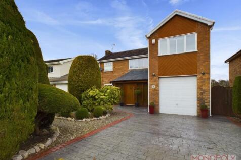 Coed Y Glyn, Wrexham 4 bed detached house for sale